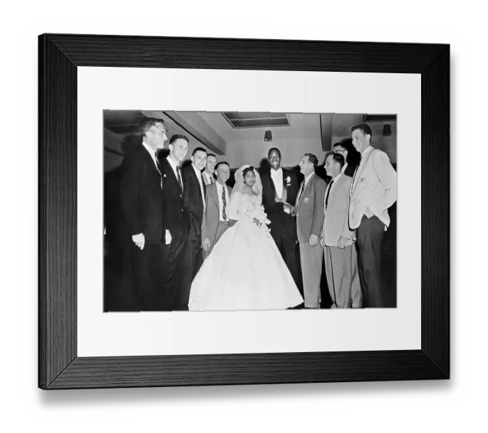 Framed Print : Olympic Basketball Star Weds Framed Print : Olympic Basketball Star Weds