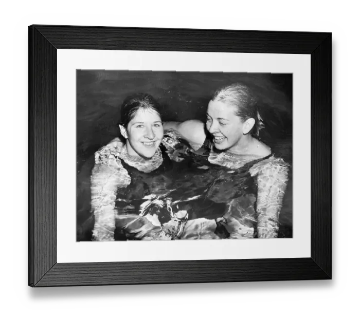 Framed Print : Australian Swimmer Equals World Record Framed Print : Australian Swimmer Equals World Record