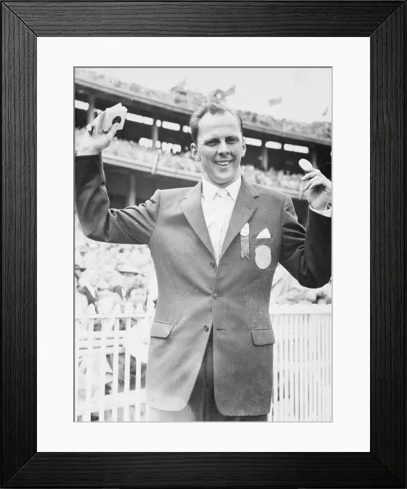 Framed Print : Penthalon Champ Lars-Goran Hall Framed Print : Penthalon Champ Lars-Goran Hall