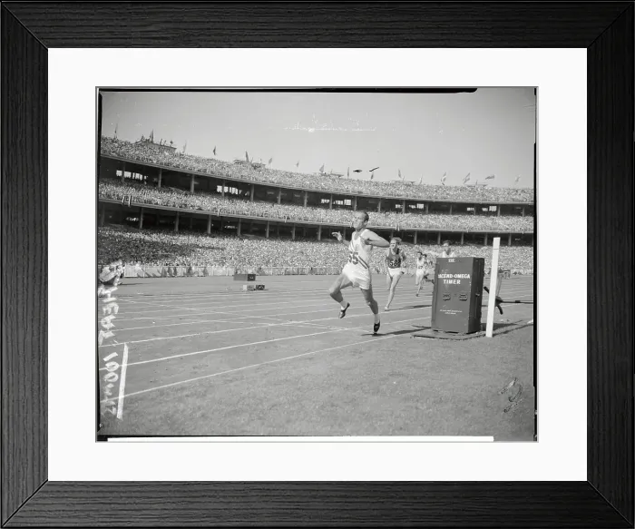 Framed Print : Sprinter Bobby Morrow Framed Print : Sprinter Bobby Morrow