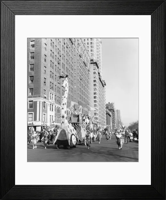 Framed Print : Macy's Thanksgiving Day Parade Framed Print : Macy's Thanksgiving Day Parade