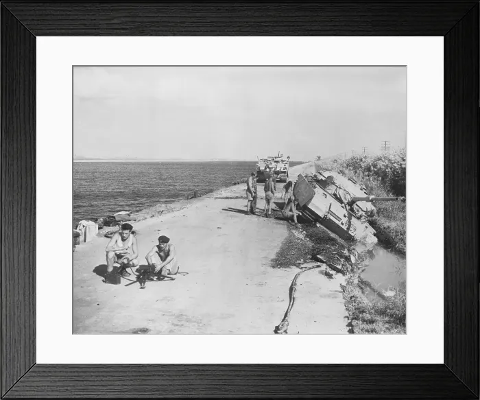 Framed Print : British Troops Guard Suez Canal