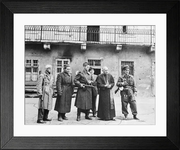Framed Print : Joszef Cardinal Mindszenty Being Escorted by Hungarian Soldiers Framed Print : Joszef Cardinal Mindszenty Being Escorted by Hungarian Soldiers
