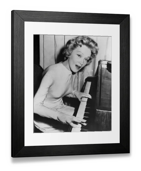 Framed Print : Marlene Dietrich Singing, Seated At Pian