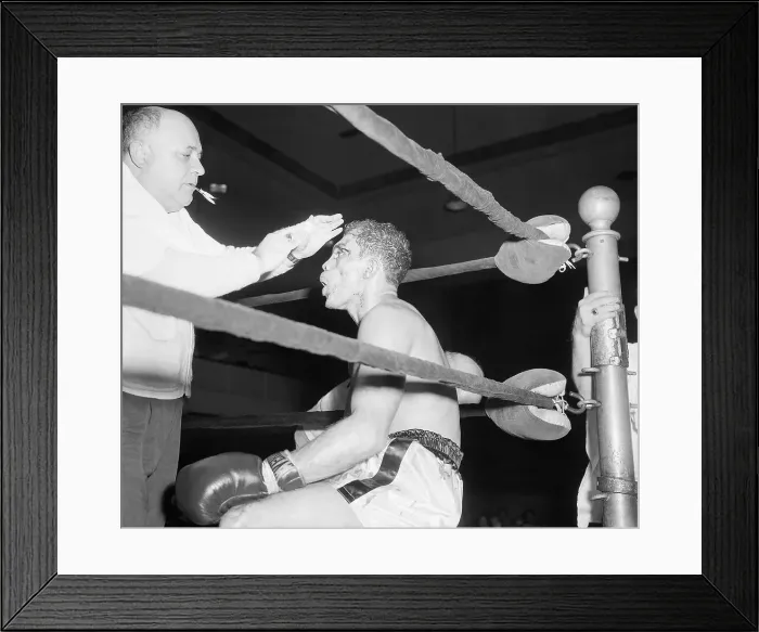 Framed Print : Trainer Attending to Boxers Cut Eye