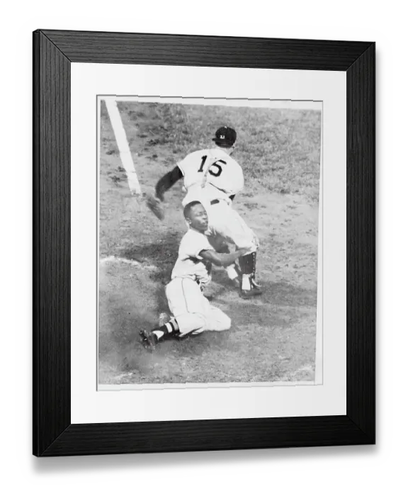 Framed Print : Hank Aaron Sliding Across Home Plate Framed Print : Hank Aaron Sliding Across Home Plate