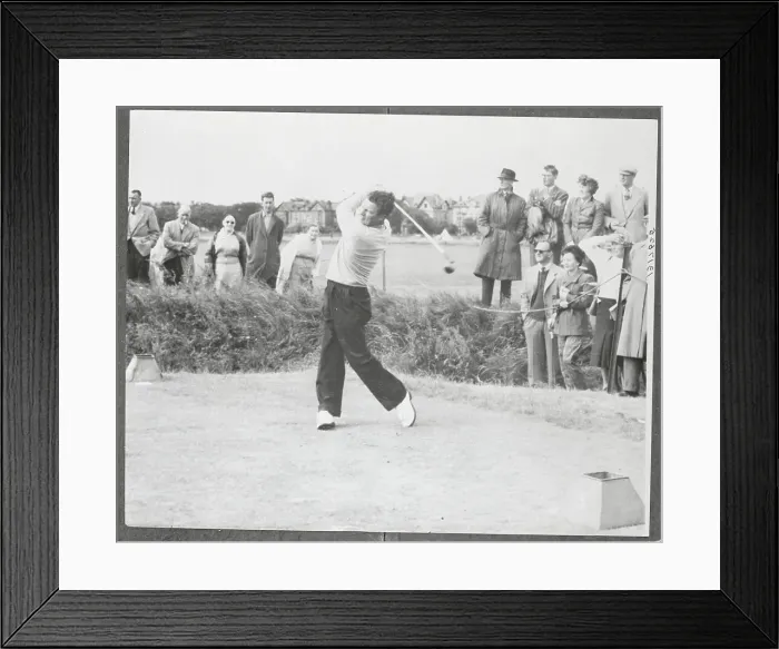 Framed Print : Peter Thomson Swing Golf Club Framed Print : Peter Thomson Swing Golf Club
