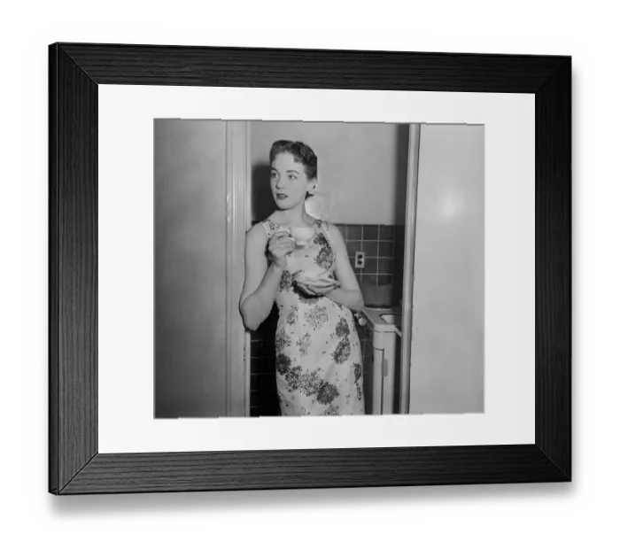 Framed Print : Julie Andrews Pouring Tea Framed Print : Julie Andrews Pouring Tea