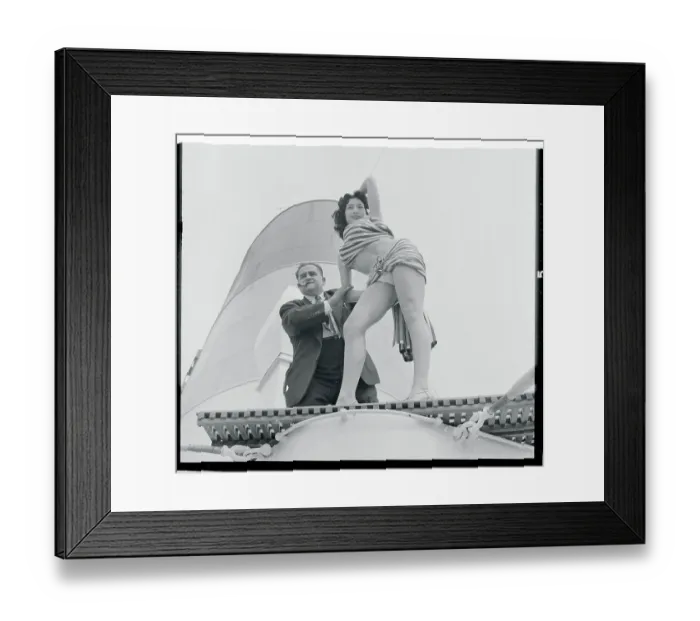 Framed Print : Photographer Helping Bou Bouka Papas to Pose Framed Print : Photographer Helping Bou Bouka Papas to Pose