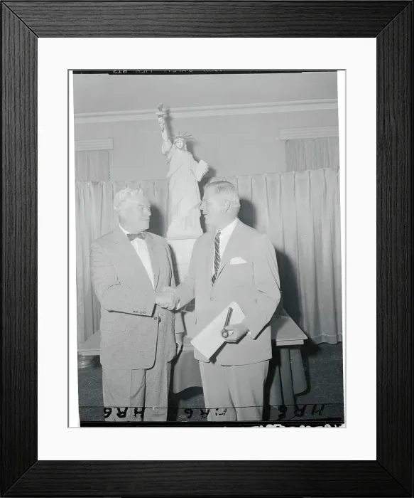 Framed Print : Pierre DuPont Shaking Hands with David McDonald Framed Print : Pierre DuPont Shaking Hands with David McDonald