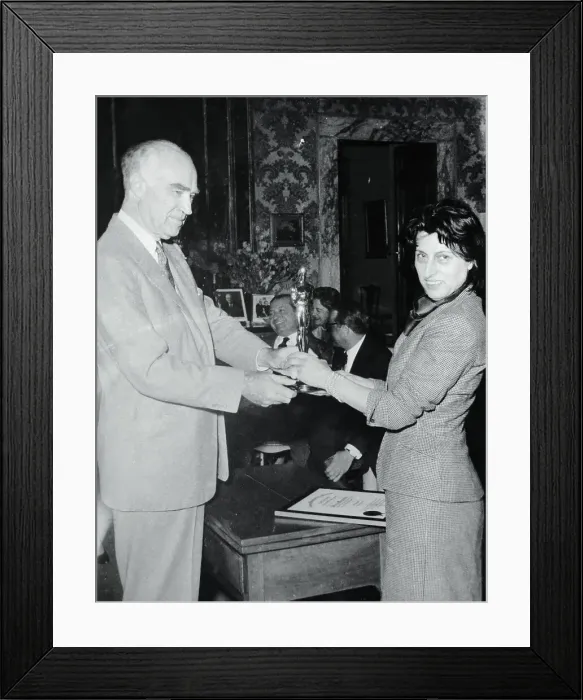 Framed Print : Henry Luce Presenting Oscar to Anna Magnani Framed Print : Henry Luce Presenting Oscar to Anna Magnani
