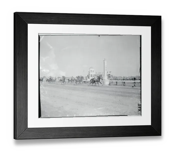 Framed Print : View of Stretch at Kentucky Derby