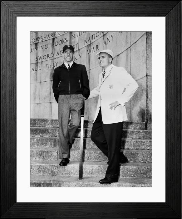 Framed Print : Olympic Track star and Rowing Champion Sporting Fashion Framed Print : Olympic Track star and Rowing Champion Sporting Fashion