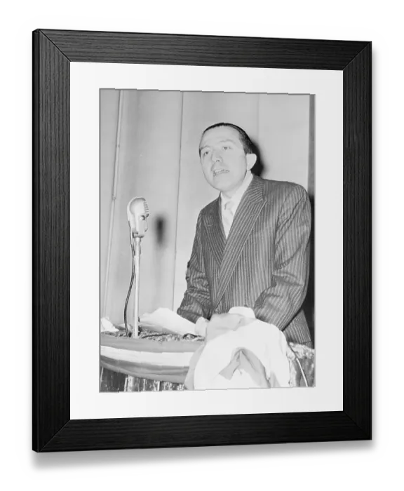 Framed Print : Portrait of Giulio Andreotti
