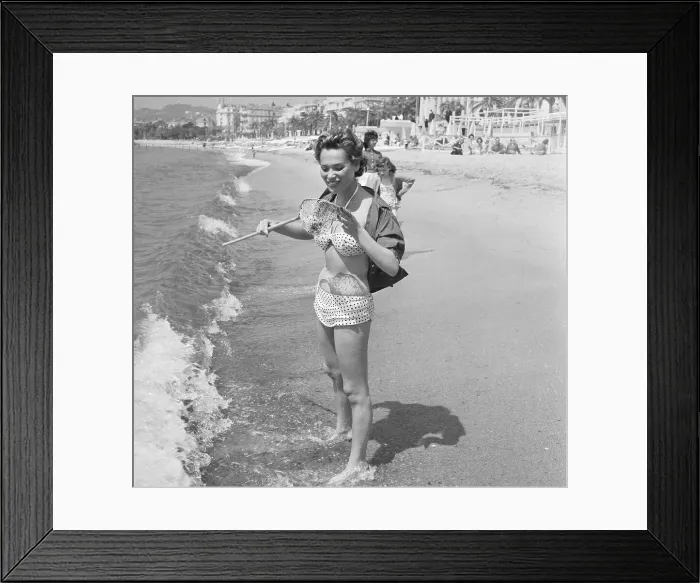 Framed Print : Portrait of Bella Darvi Framed Print : Portrait of Bella Darvi