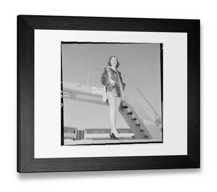 Framed Print : Portrait of Marilyn Barnett Framed Print : Portrait of Marilyn Barnett