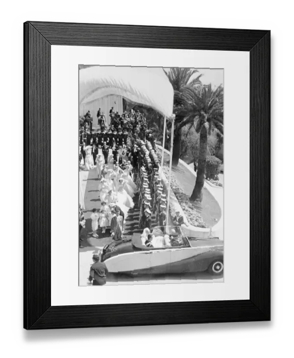 Framed Print : Royal Wedding Motorcade
