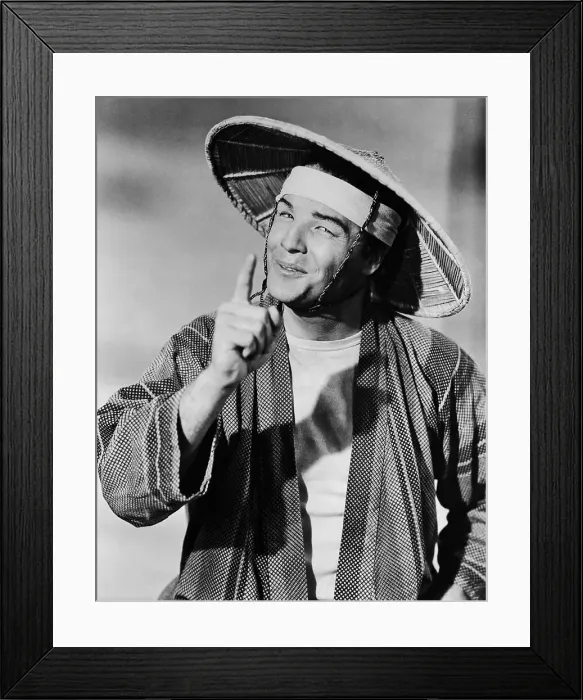 Framed Print : Portrait of Marlon Brando Framed Print : Portrait of Marlon Brando