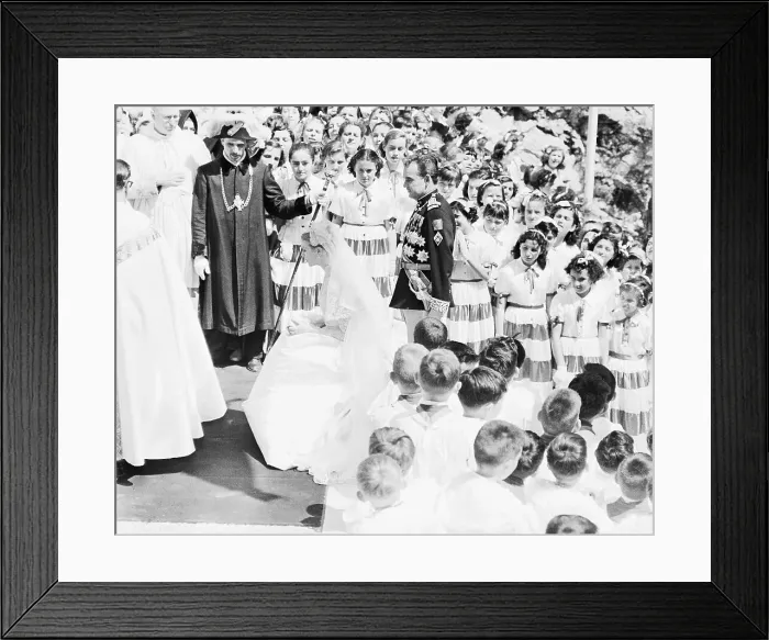 Framed Print : Grace Kelly Kneeling at an Altar Framed Print : Grace Kelly Kneeling at an Altar