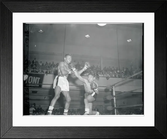 Framed Print : Bobby Bell and Miguel Berrios in the Ring Framed Print : Bobby Bell and Miguel Berrios in the Ring