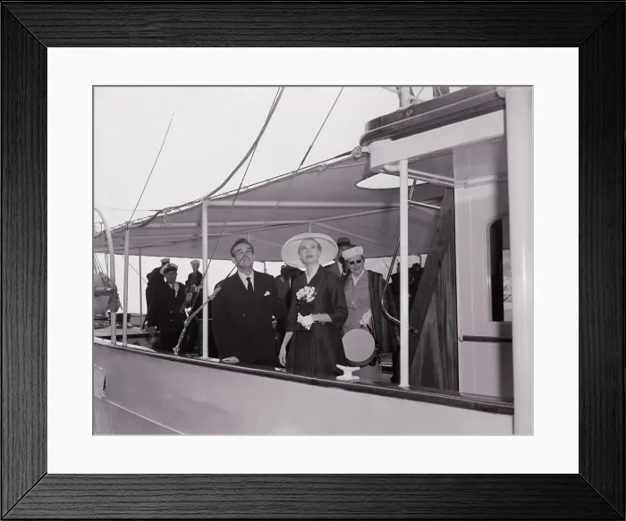 Framed Print : Grace Kelly and Prince Rainier Looking Skyward