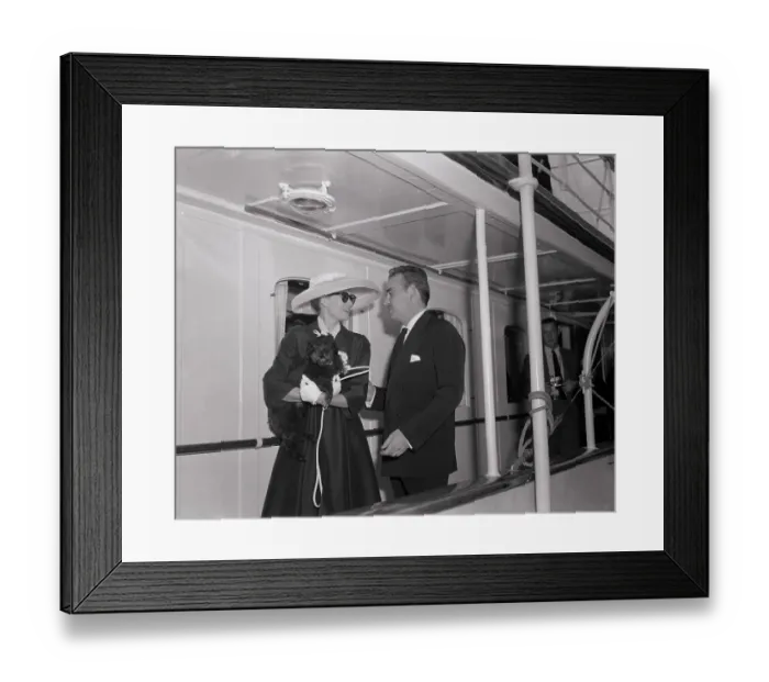 Framed Print : Grace Kelly Talking With Prince Rainier Framed Print : Grace Kelly Talking With Prince Rainier