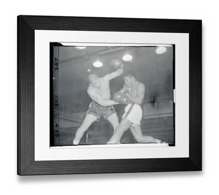 Framed Print : Boxers in Action in the Ring Framed Print : Boxers in Action in the Ring