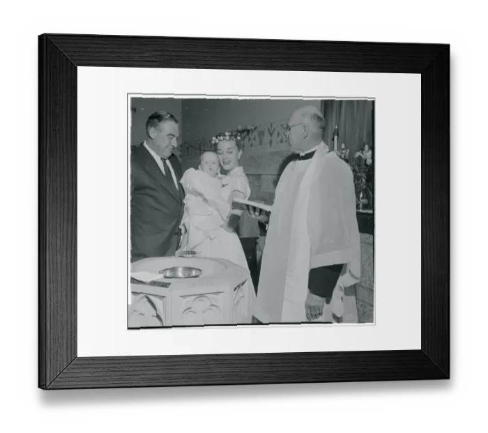 Framed Print : Jan Sterling Holding Her Son Framed Print : Jan Sterling Holding Her Son