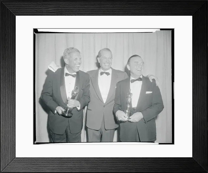 Framed Print : Musical Greats Holding Their Oscars for Camera Framed Print : Musical Greats Holding Their Oscars for Camera