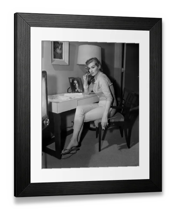 Framed Print : Anita Ekberg Sitting at Table Framed Print : Anita Ekberg Sitting at Table