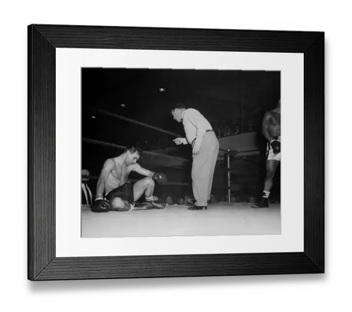 Framed Print : Referee Counting over Angelo Defendis Framed Print : Referee Counting over Angelo Defendis