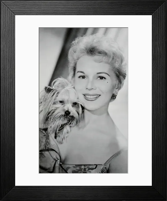 Framed Print : Portrait of Eva Gabor Framed Print : Portrait of Eva Gabor