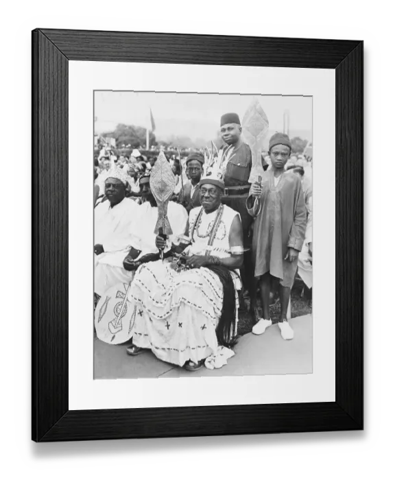 Framed Print : Obi James Okois Ii Surrounded By Attendants Framed Print : Obi James Okois Ii Surrounded By Attendants