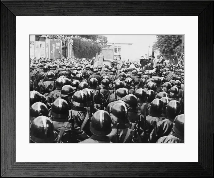 Framed Print : French Settlers Protesting in Algiers Framed Print : French Settlers Protesting in Algiers