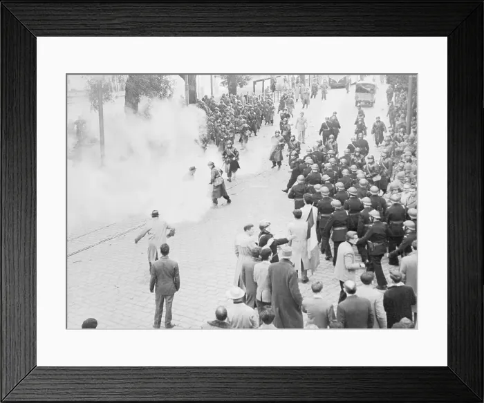Framed Print : Large Force Of Police Clearing A Street Framed Print : Large Force Of Police Clearing A Street