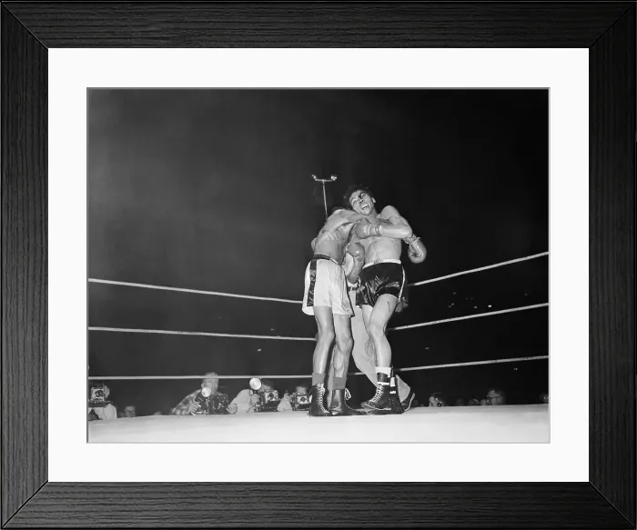 Framed Print : Flash Elorde Holding Onto Sandy Saddler Framed Print : Flash Elorde Holding Onto Sandy Saddler