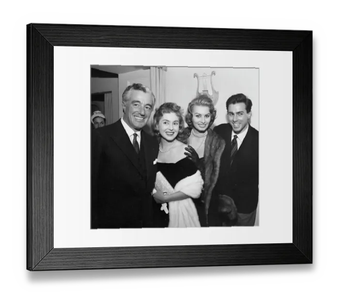 Framed Print : Portrait of Sophia Loren with Colleagues Framed Print : Portrait of Sophia Loren with Colleagues