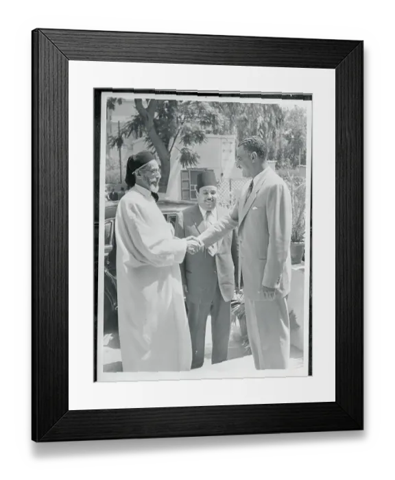 Framed Print : Gamal Abdel Nasser Shaking Hands with King Idris Framed Print : Gamal Abdel Nasser Shaking Hands with King Idris