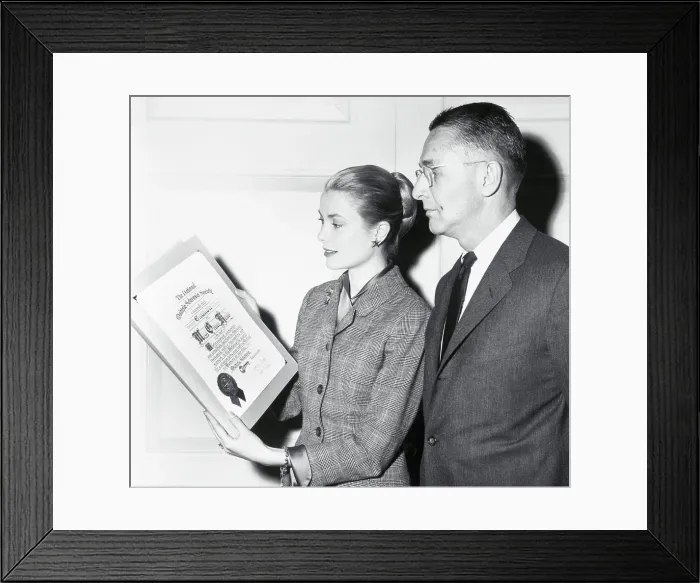Framed Print : Grace Kelly Holding an Award Framed Print : Grace Kelly Holding an Award