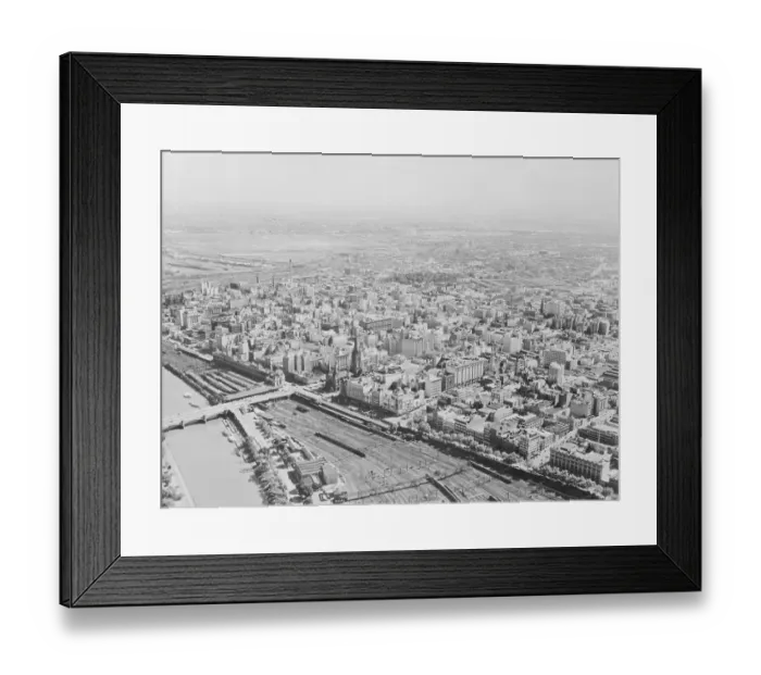 Framed Print : Aerial View of Melbourne, Australia Framed Print : Aerial View of Melbourne, Australia