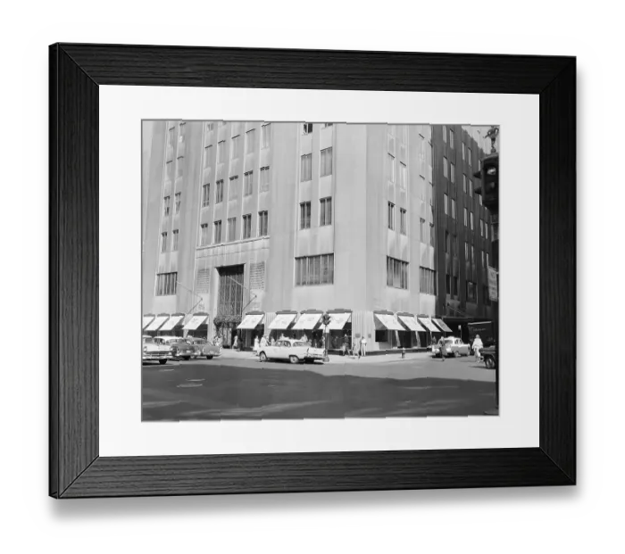 Framed Print : Bonwit and Teller Department Store