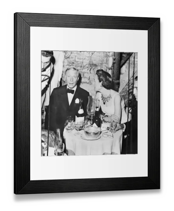 Framed Print : The Duke And Duchess Of Windsor