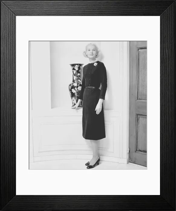 Framed Print : Socialite Lucy Cochrane Guest Framed Print : Socialite Lucy Cochrane Guest