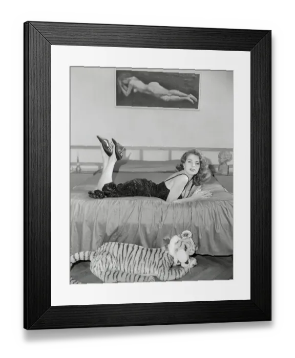 Framed Print : Portrait of Abbe Lane Framed Print : Portrait of Abbe Lane