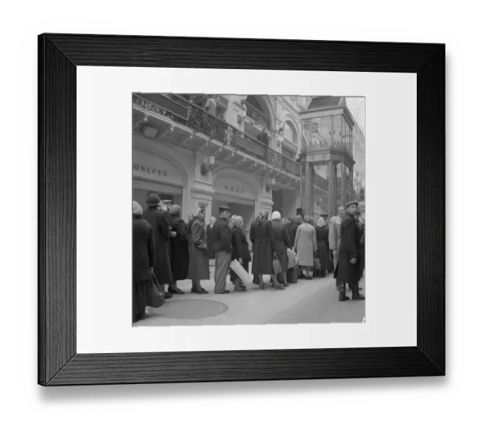 Framed Print : Russians Line Up at State Department Store Framed Print : Russians Line Up at State Department Store