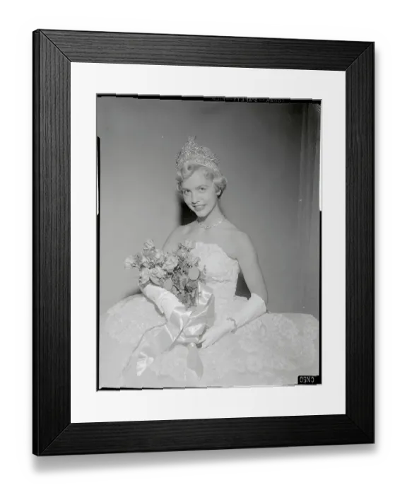Framed Print : Portrait of Joan Culver Framed Print : Portrait of Joan Culver