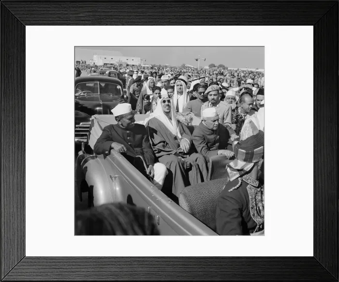 Framed Print : King Saud with Jawaharlal Nehru and Rajendra Prasad Framed Print : King Saud with Jawaharlal Nehru and Rajendra Prasad