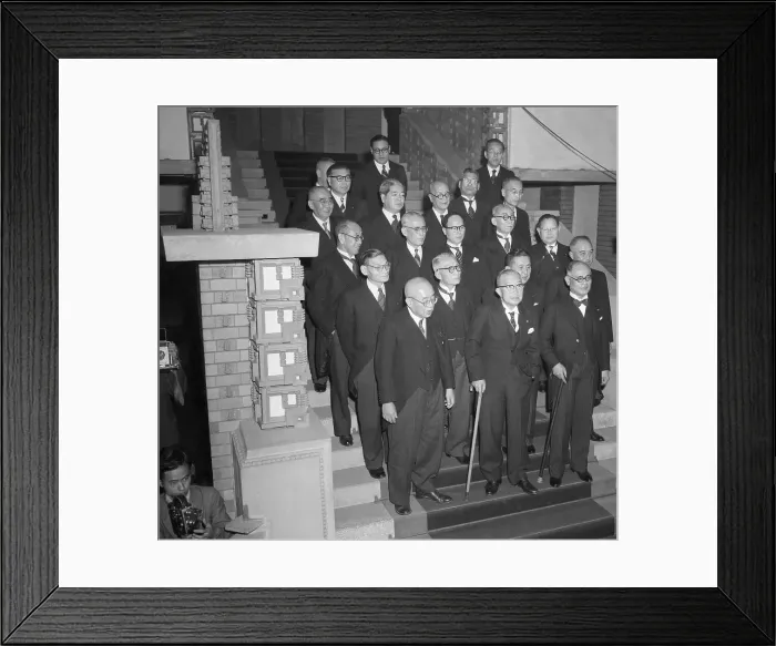 Framed Print : Ichiro Hatoyama with Tadao Oasa and Mamoru Shigemitsu Framed Print : Ichiro Hatoyama with Tadao Oasa and Mamoru Shigemitsu