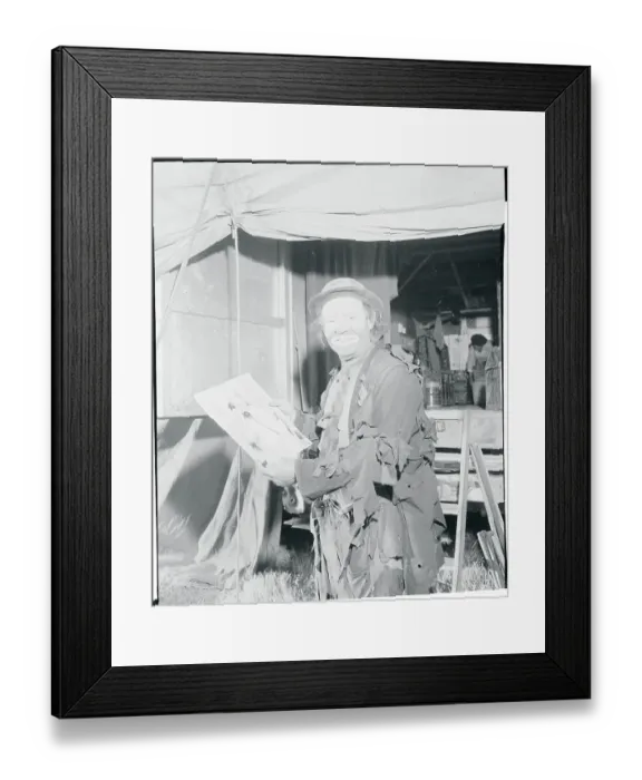 Framed Print : Emmett Kelly the Clown Framed Print : Emmett Kelly the Clown