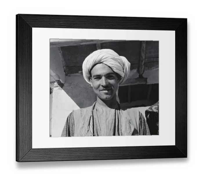 Framed Print : Kabul Resident Pausing Along His Travels Framed Print : Kabul Resident Pausing Along His Travels